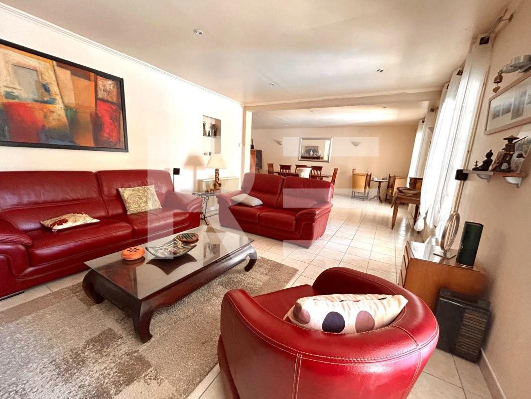 Maison à vendre, 182m², Durfort-et-Saint-Martin-de-Sossenac