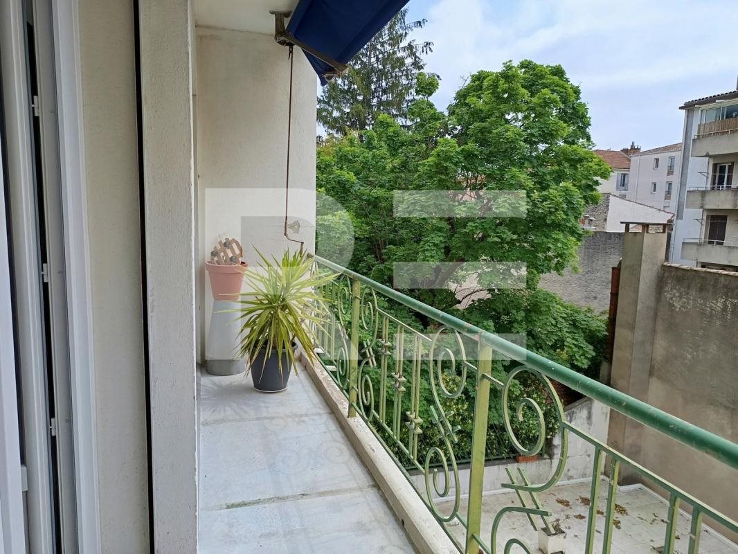 Appartement à vendre, 74m², Nîmes