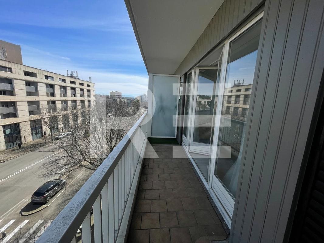Appartement à vendre, 67m², Nîmes