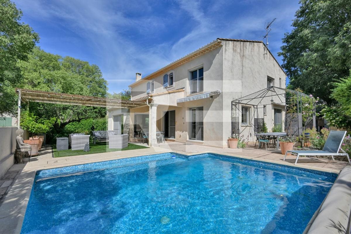 Maison à vendre, 140m², Nîmes