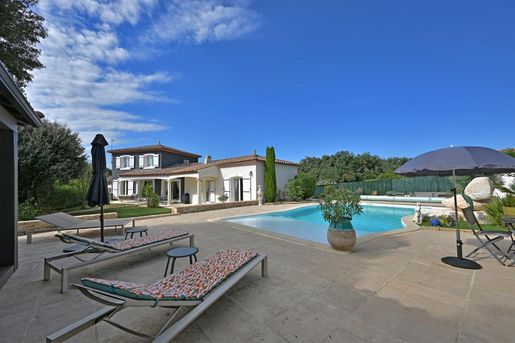Maison 5 pièces 153 m² · à Poulx · 153 m² · 524 000 €