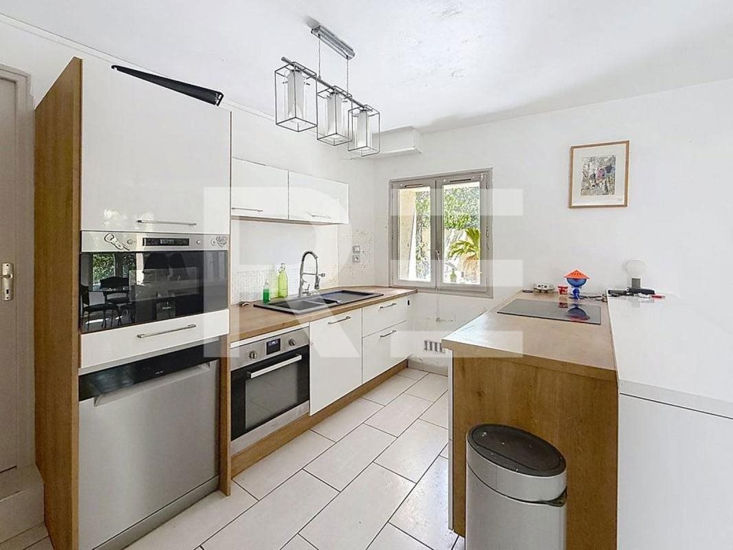 Maison à vendre, 128m², Nîmes