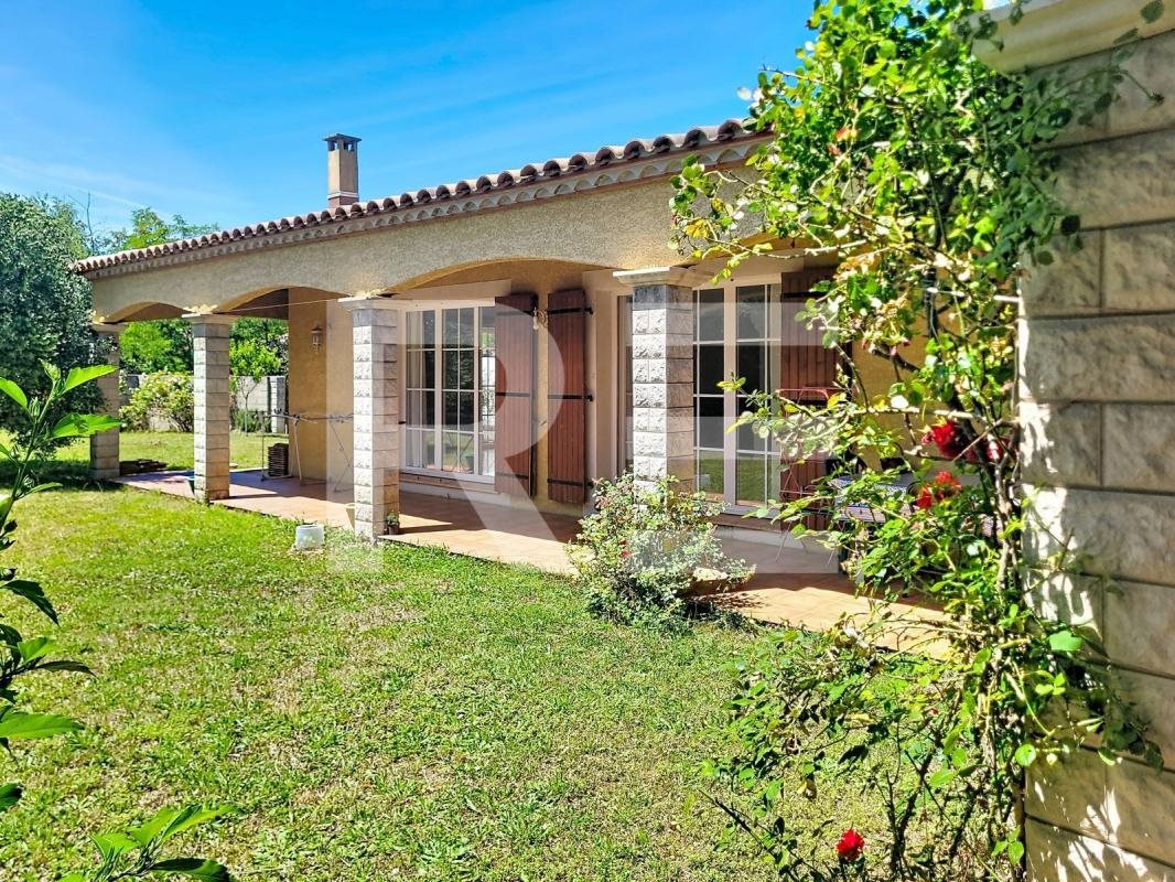 Maison à vendre, 183m², Saint-Geniès-de-Malgoirès