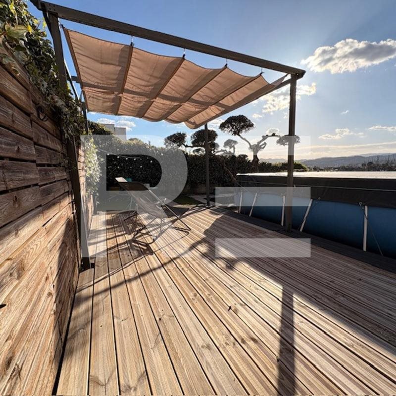 Maison à vendre, 137m², Saint-Julien-les-Rosiers