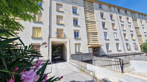 Appartement 2 pièces 43 m² · à Nîmes · 43 m² · 99 000 €