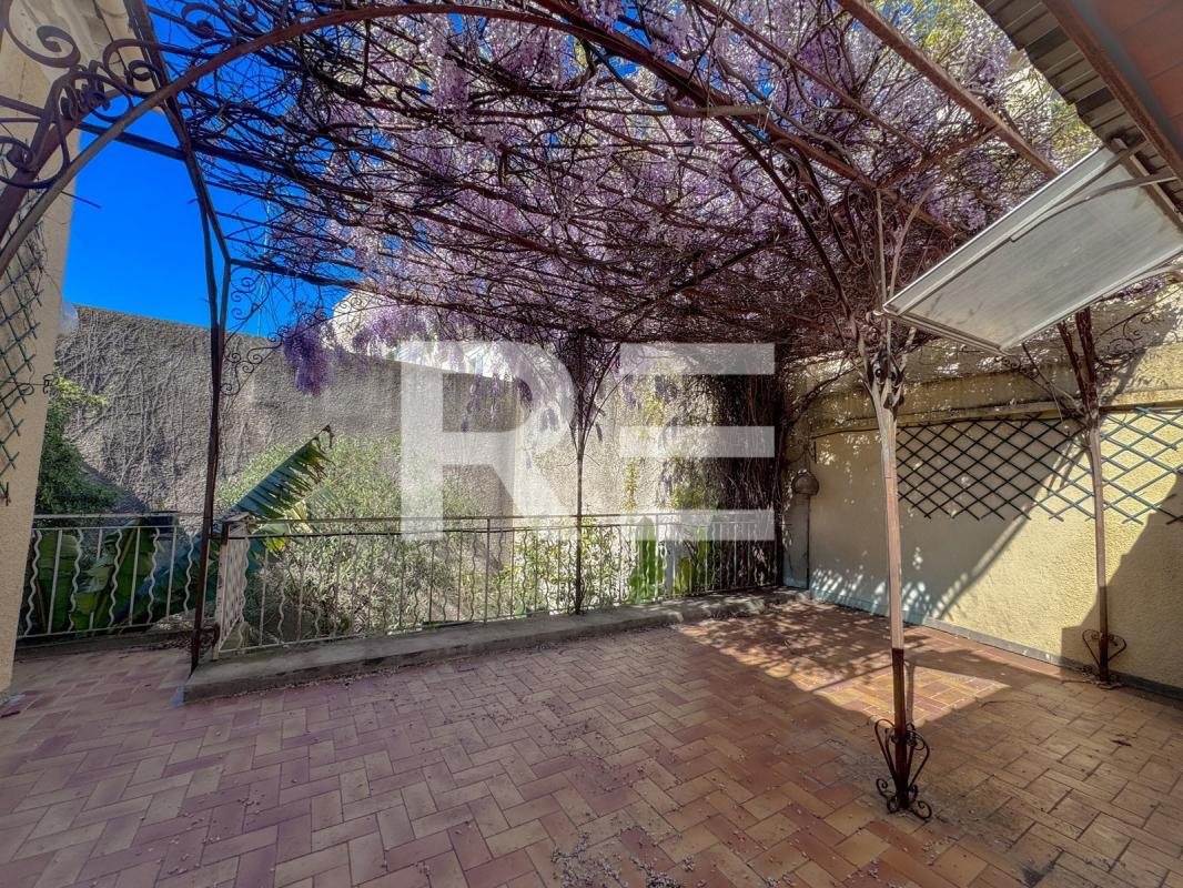 Maison à vendre, 255m², Nîmes