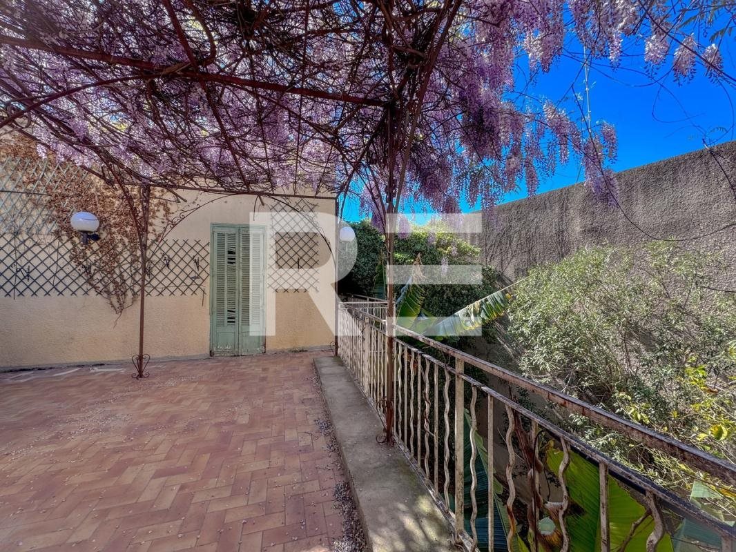 Maison à vendre, 255m², Nîmes