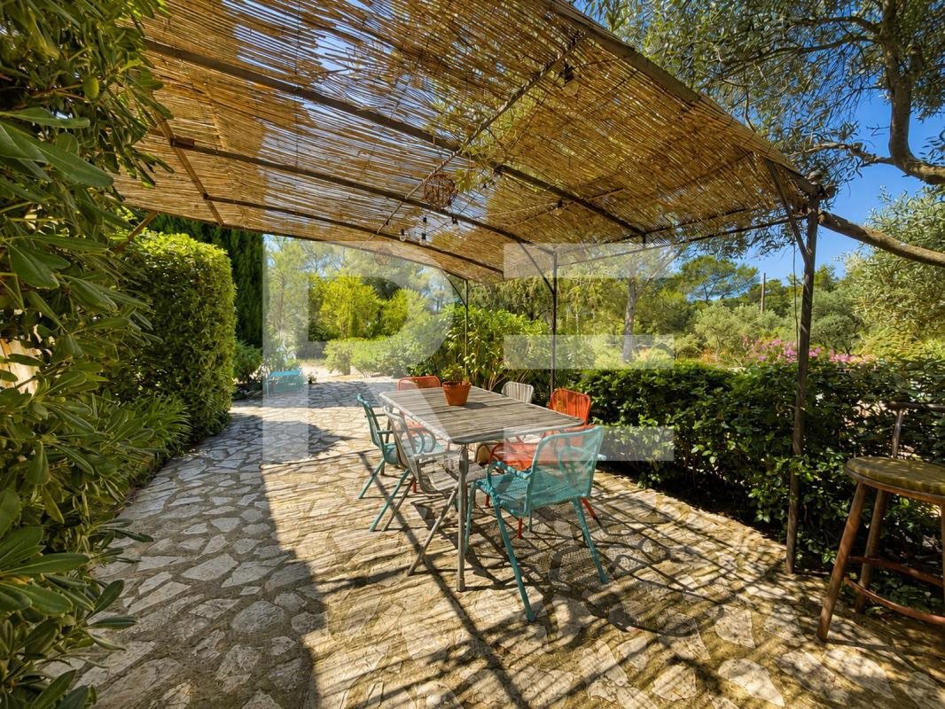 Maison à vendre, 102m², Nîmes