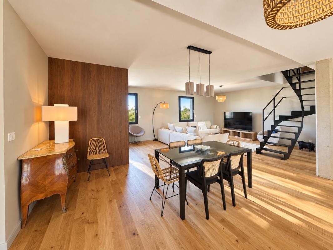 Appartement à vendre, 160m², Nîmes
