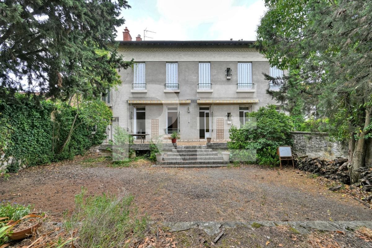 Appartement à vendre, 172m², Nîmes