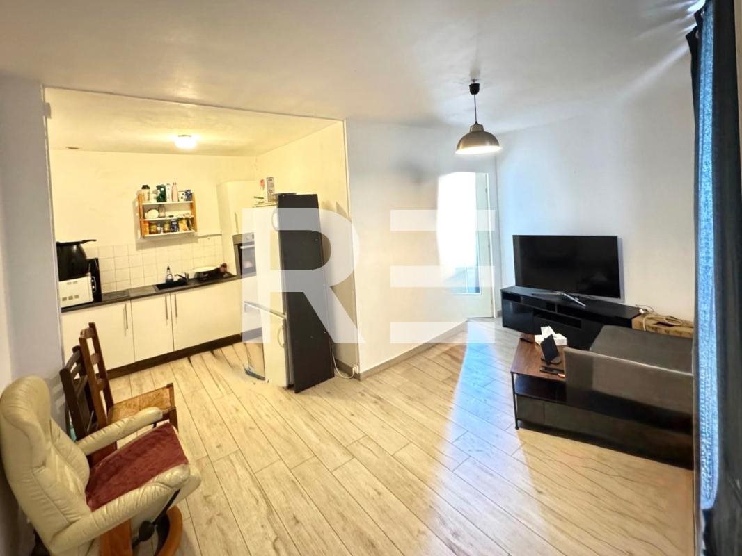 Appartement à vendre, 33m², Nîmes