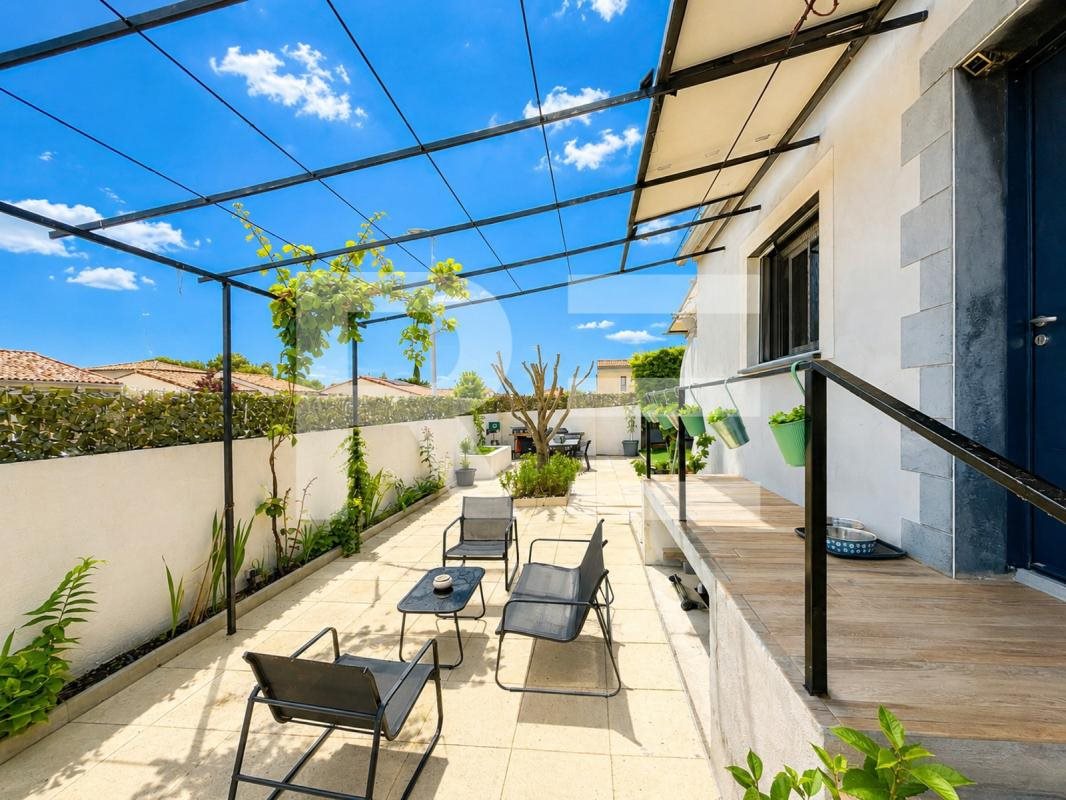 Maison à vendre, 113m², Saint-Chaptes