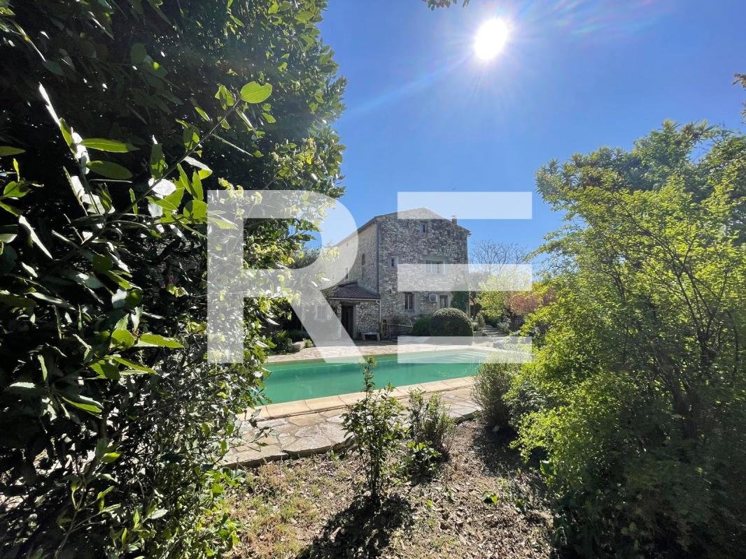 Maison à vendre, 240m², Collorgues