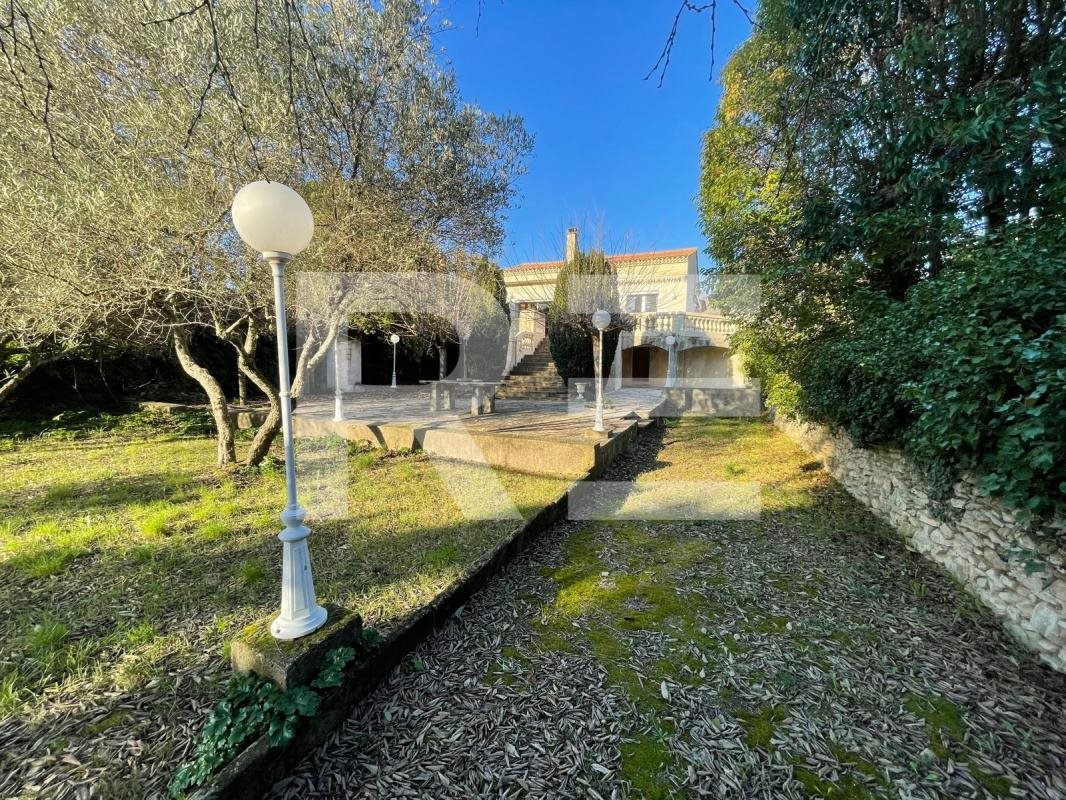 Maison à vendre, 190m², Nîmes