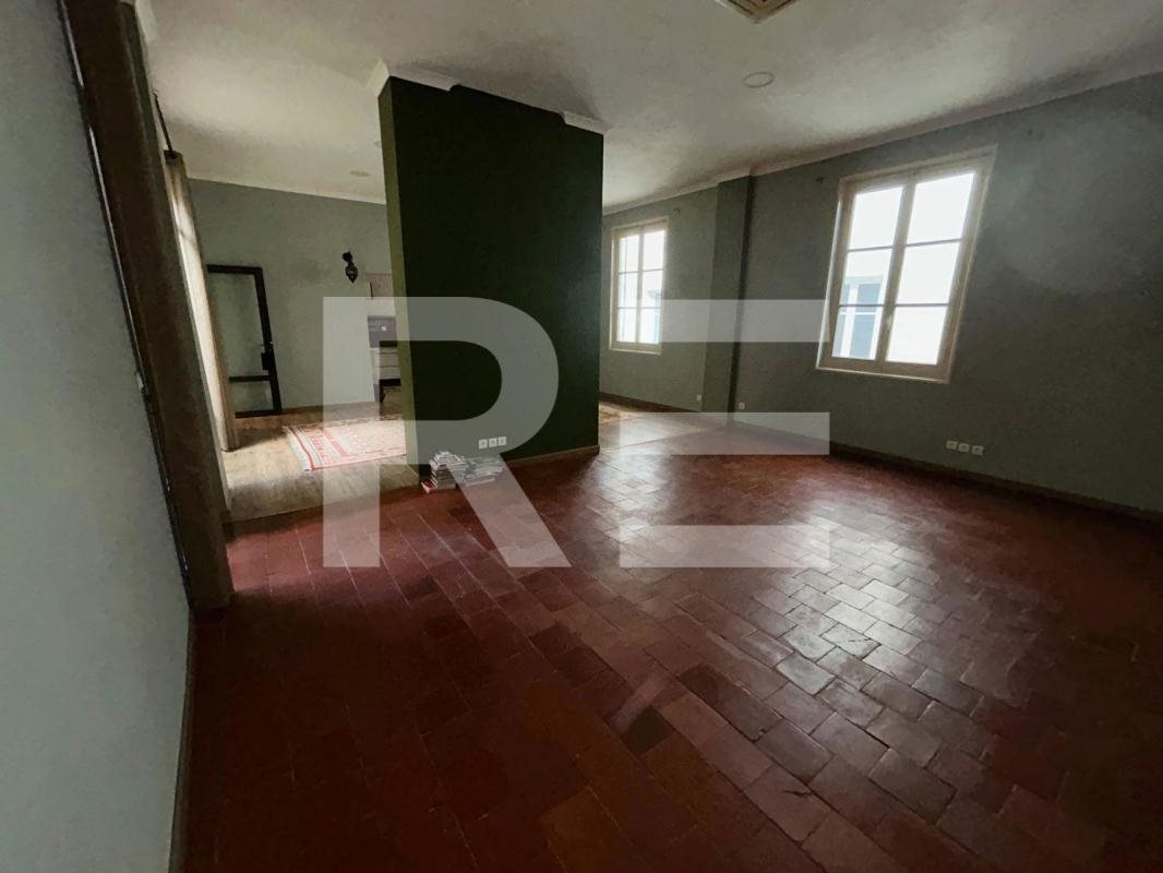 Appartement à vendre, 139m², Nîmes