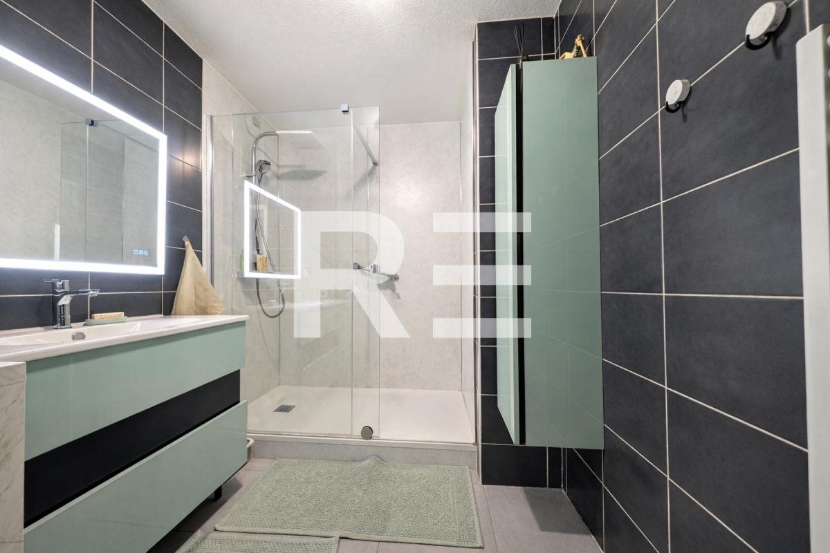 Appartement à vendre, 63m², Nîmes