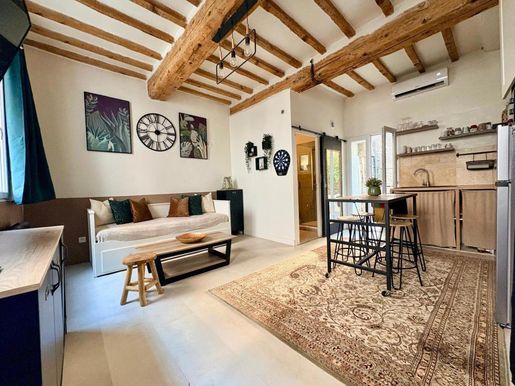 Appartement 1 pièce 26 m² · à Nîmes · 26 m² · 92 000 €