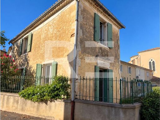 Maison 3 pièces 81 m² · à Garons · 81 m² · 109 000 €