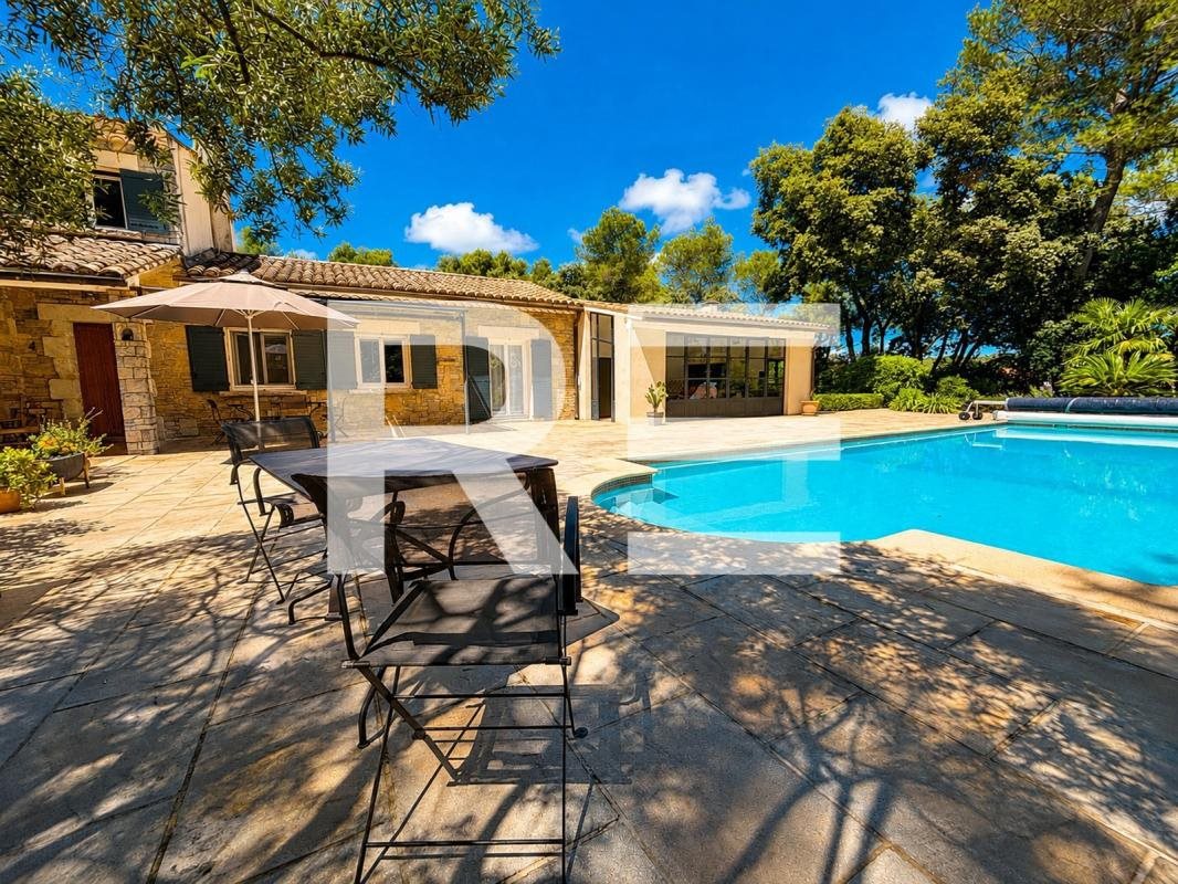 Maison à vendre, 154m², Nîmes