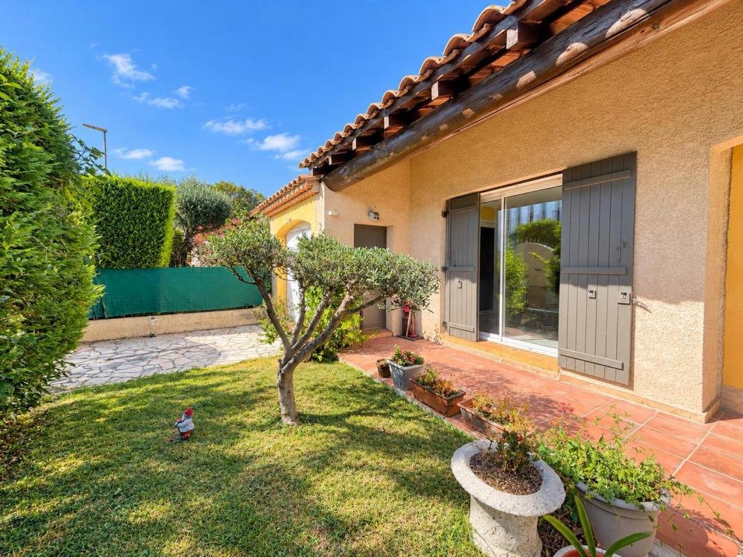 Maison à vendre, 93m², Nîmes