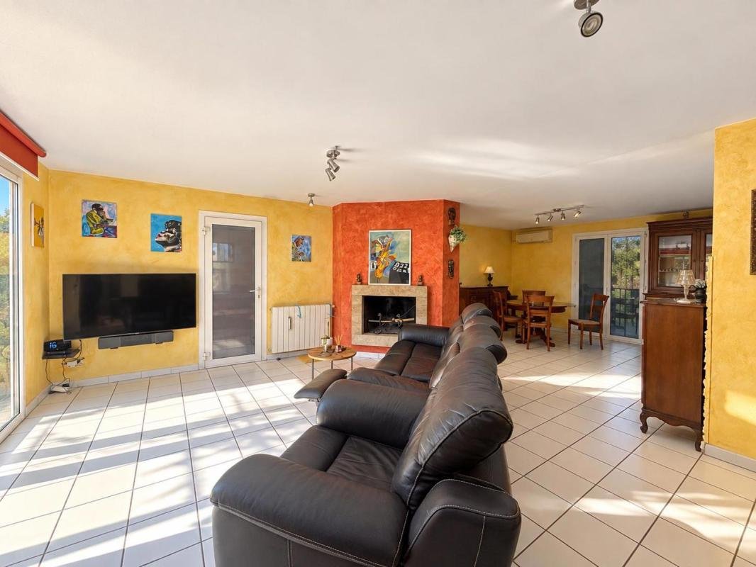 Maison à vendre, 93m², Nîmes