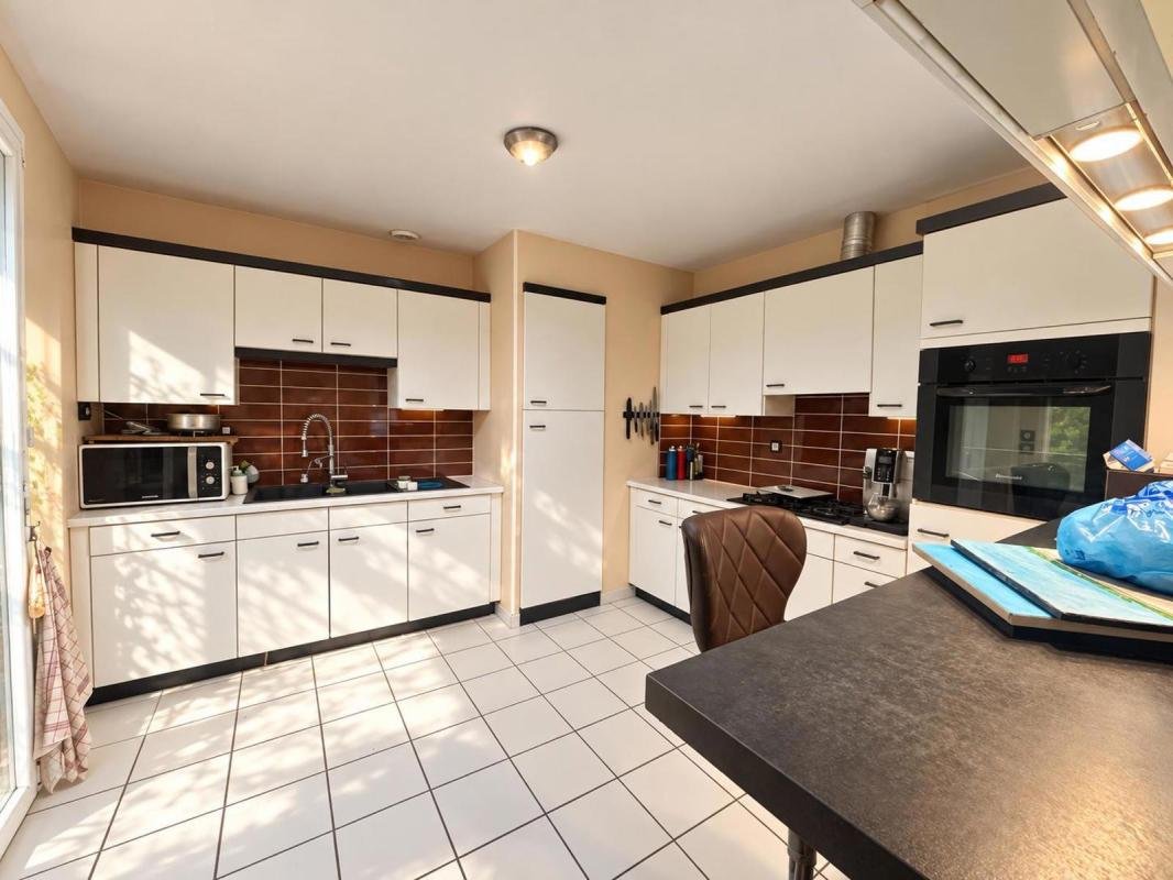 Maison à vendre, 93m², Nîmes
