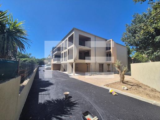 3 pièces 70 m² · à Marguerittes · 70 m² · 249 500 €