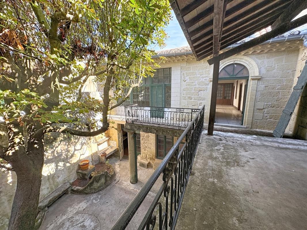 Maison à vendre, 360m², Aigues-Vives