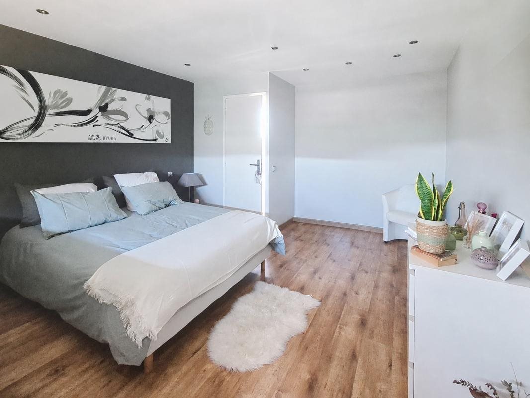 Maison à vendre, 136m², Clarensac