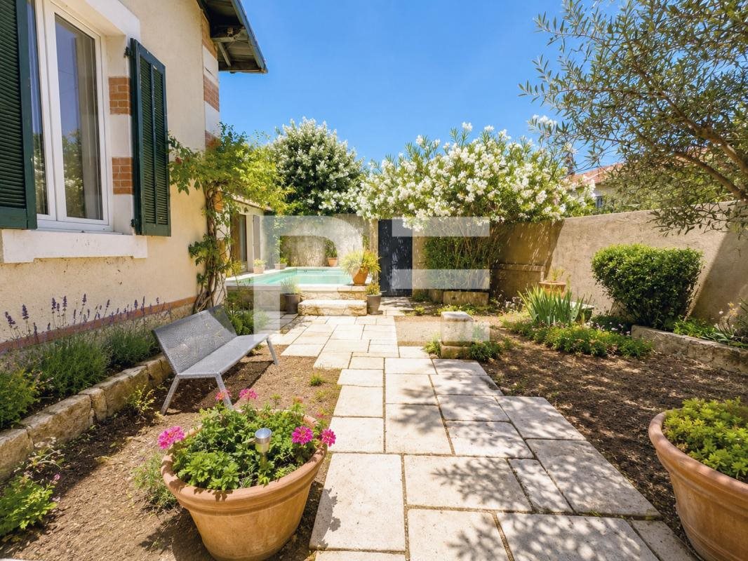 Maison à vendre, 160m², Nîmes