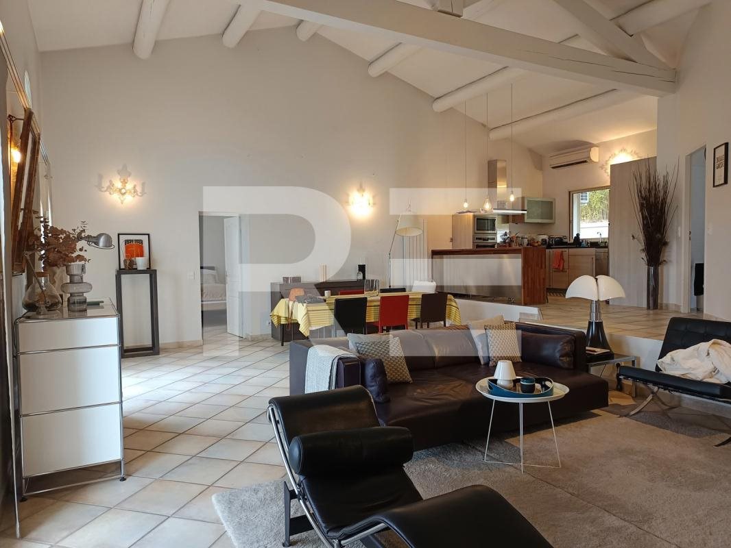 Maison à vendre, 198m², Bellegarde