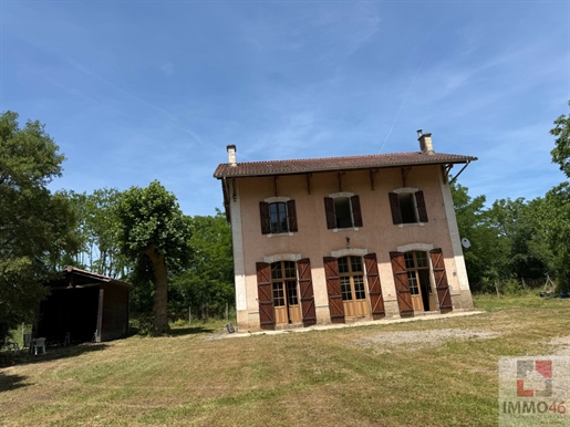 5 pièces 145 m² · à Arcambal · 145 m² · 243 050 €