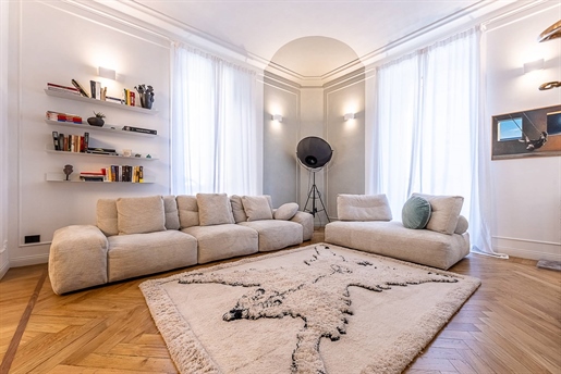 Appartement te koop in Turijn, Cit Turin