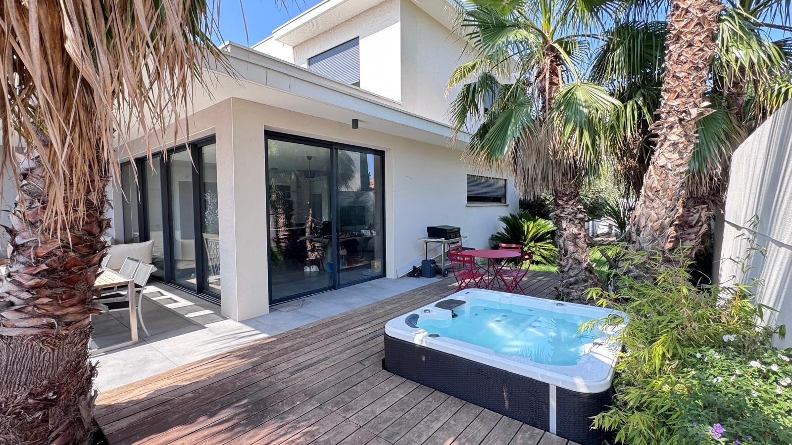 Maison à vendre, 180m², Lattes