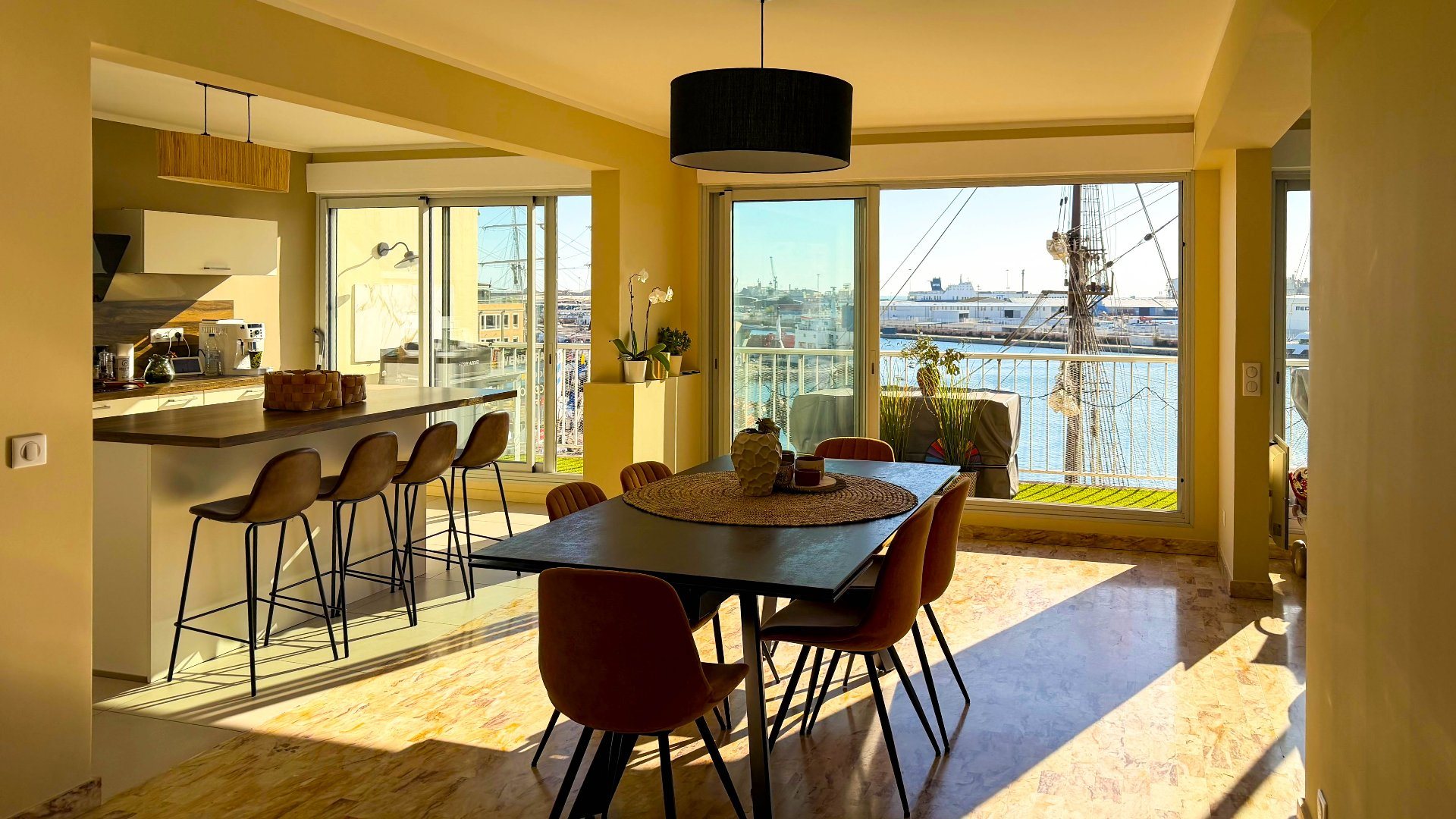 Appartement à vendre, 100m², Sète