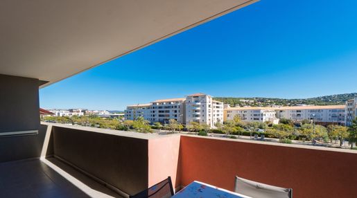 Appartement 2 pièces 46 m² · à Sète · 46 m² · 328 000 €