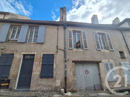 Maison 2 pièces 59 m² · à Clamecy · 59 m² · 29 000 €