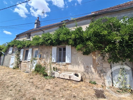 Maison 5 pièces 117 m² · à Etais-la-Sauvin · 117 m² · 140 000 €