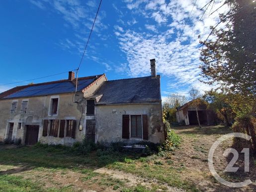 Maison 3 pièces 76 m² · à Sougères-en-Puisaye · 76 m² · 36 000 €