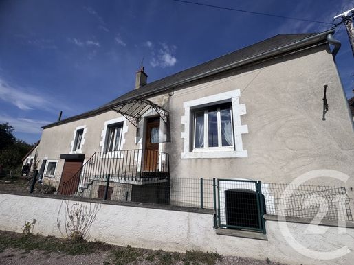 Maison 4 pièces 90 m² · à Monceaux-le-Comte · 90 m² · 89 000 €