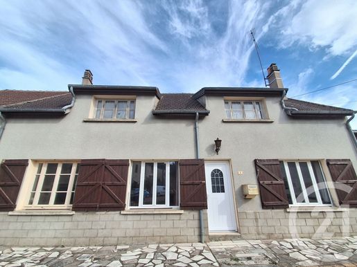 Maison 3 pièces 90 m² · à Lys · 90 m² · 99 000 €