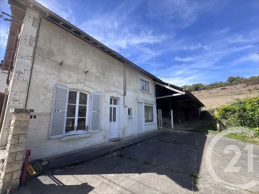 5 pièces 129 m² · à Clamecy · 129 m² · 53 000 €