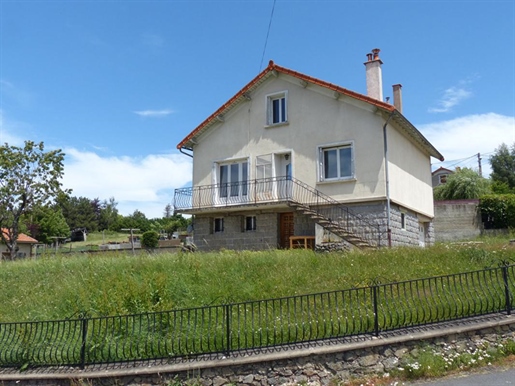 Maison 4 pièces 109 m² · à Laussonne · 109 m² · 139 000 €