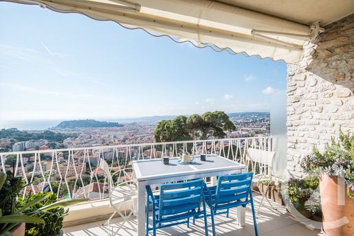Appartement 3 pièces 77 m² · à Nice · 77 m² · 800 000 €