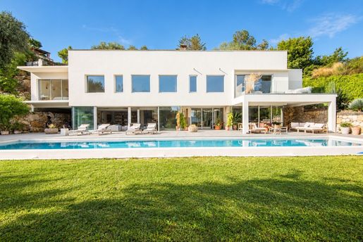 Maison 8 pièces 440 m² · à Nice · 440 m² · 2 990 000 €