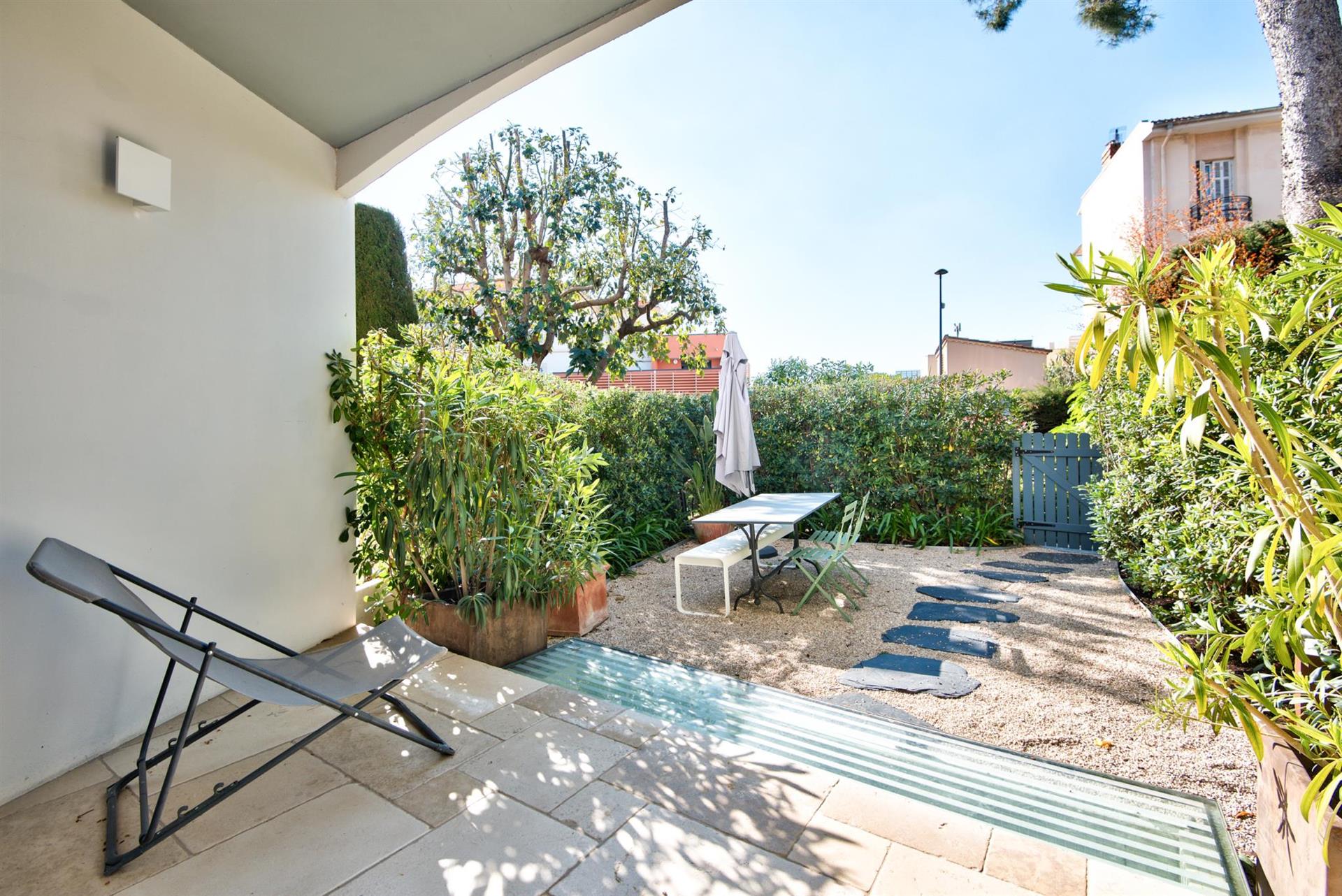 Appartement à vendre, 92m², Saint-Jean-Cap-Ferrat