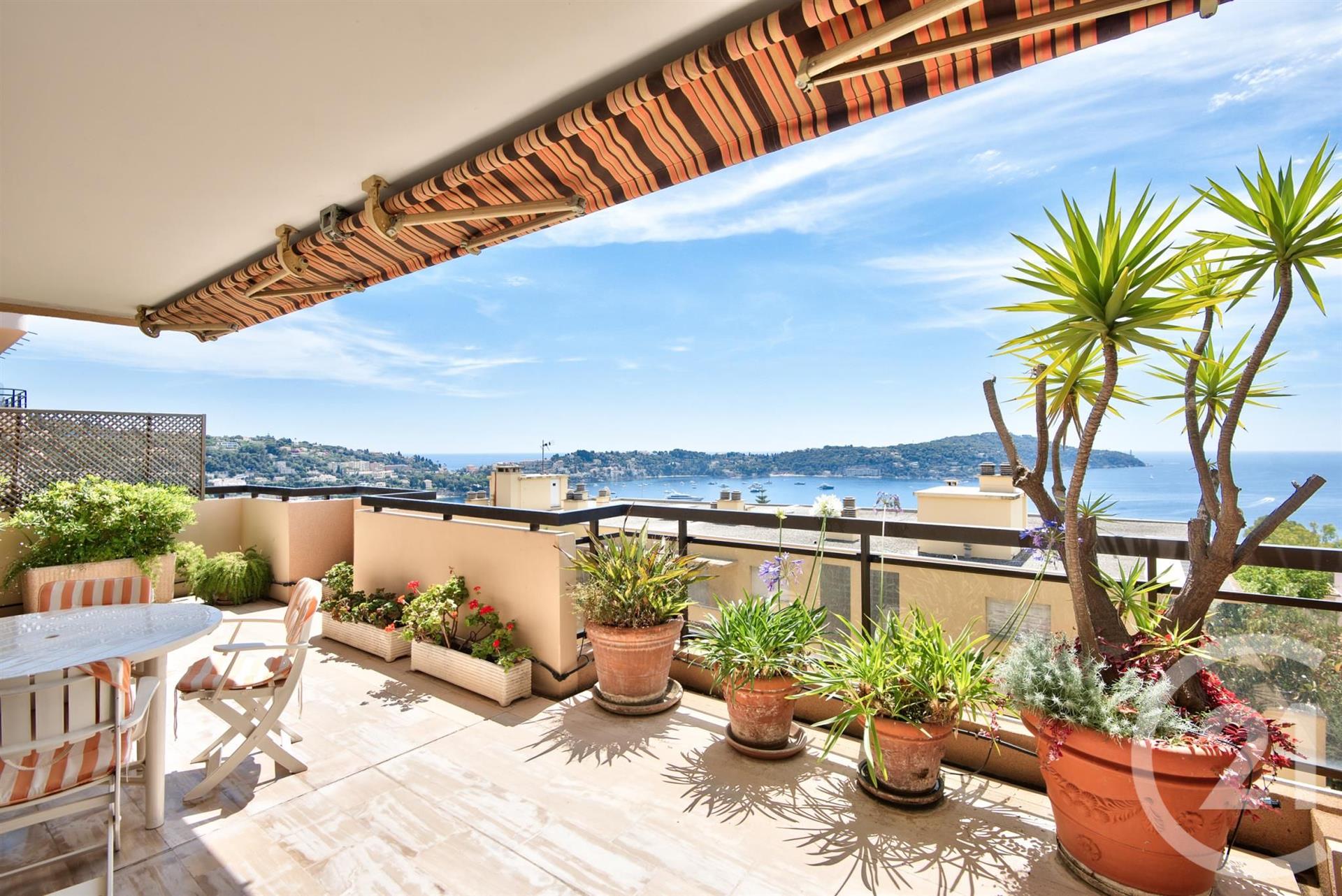Appartement à vendre, 90m², Villefranche-sur-Mer