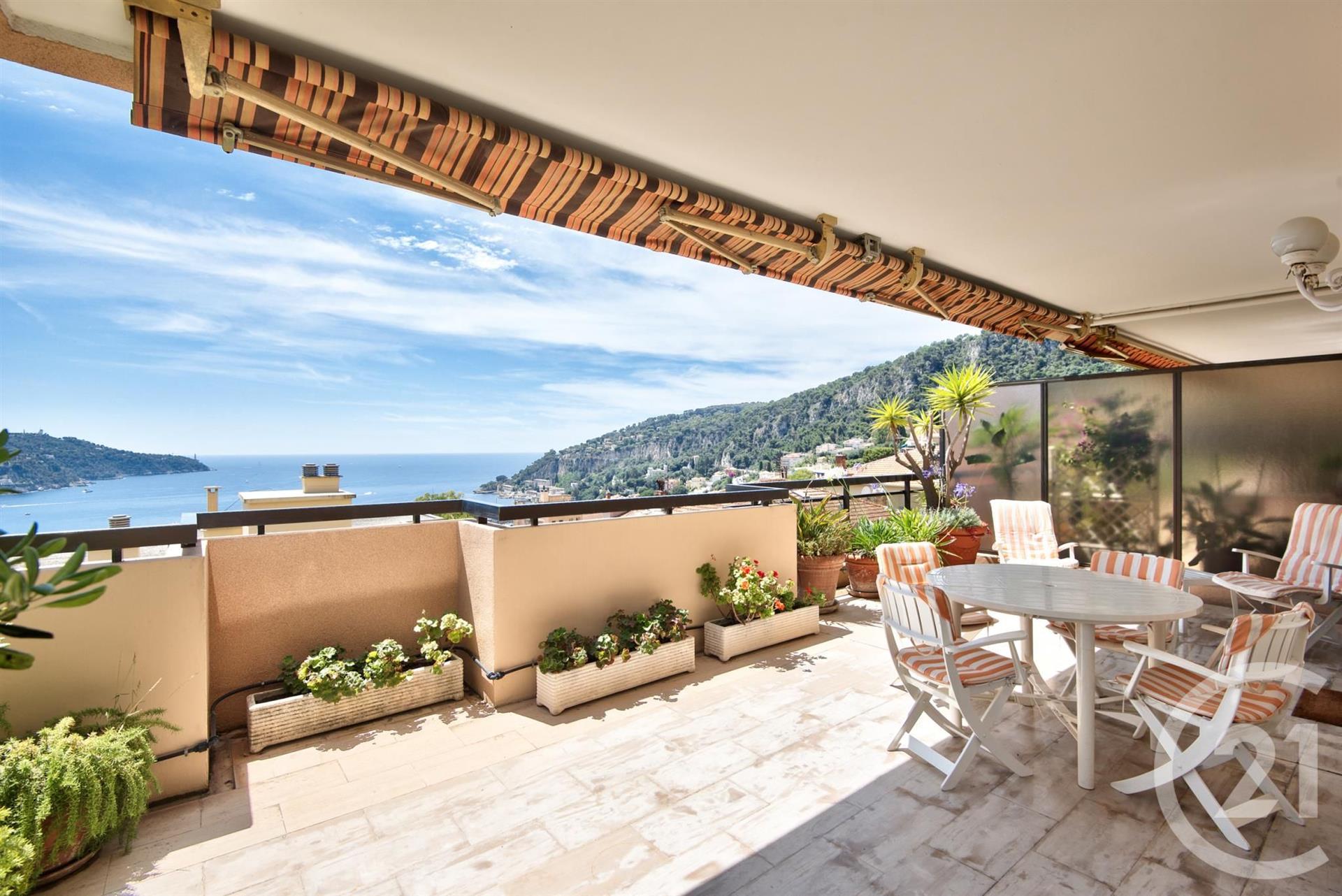 Appartement à vendre, 90m², Villefranche-sur-Mer