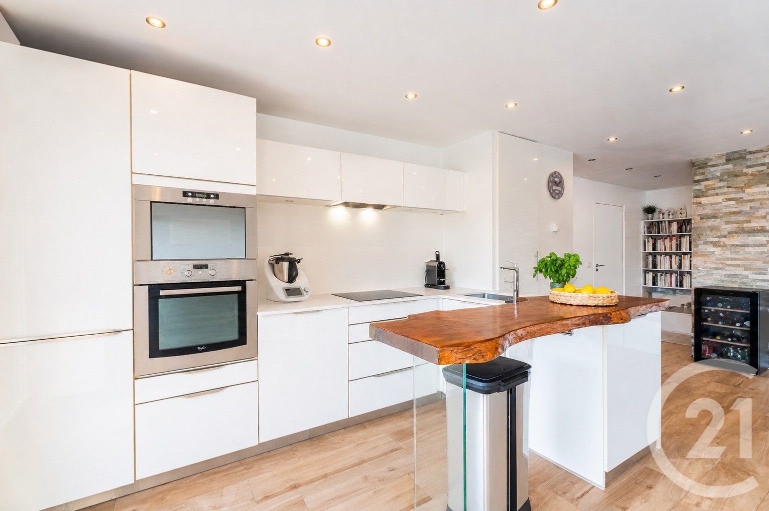 Appartement à vendre, 70m², Eze