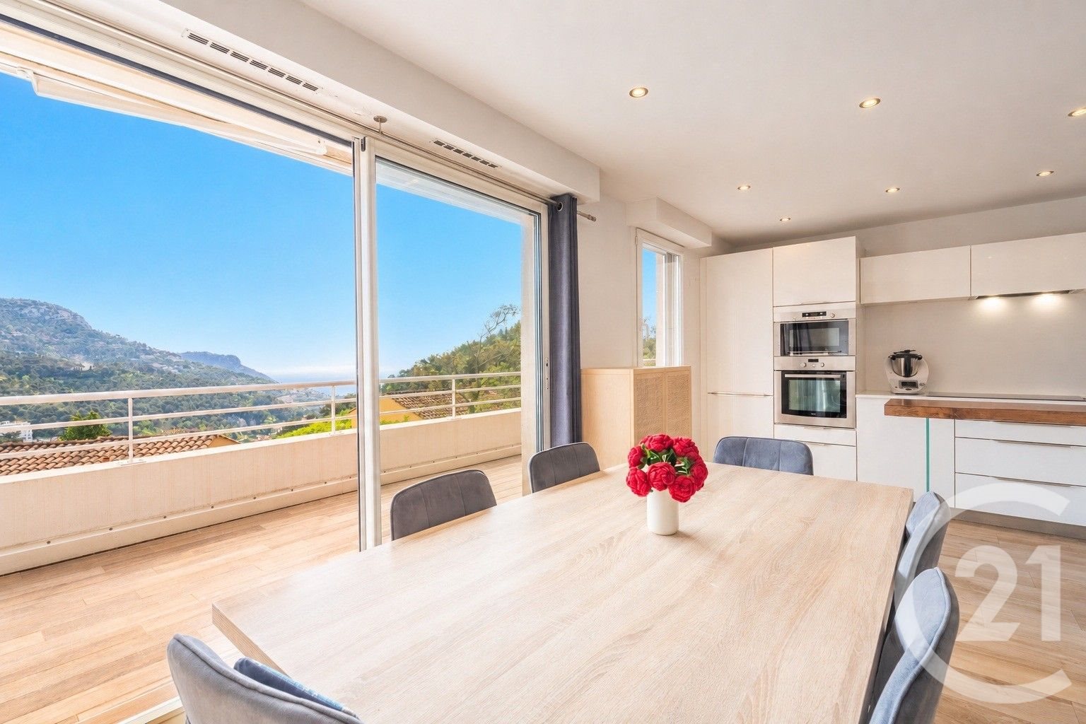 Appartement à vendre, 70m², Eze